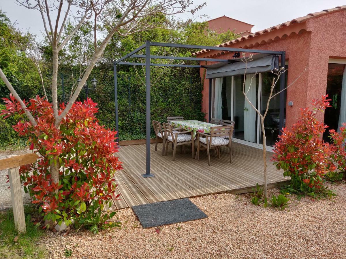 Les Terrasses De Valensole Bed and Breakfast Buitenkant foto